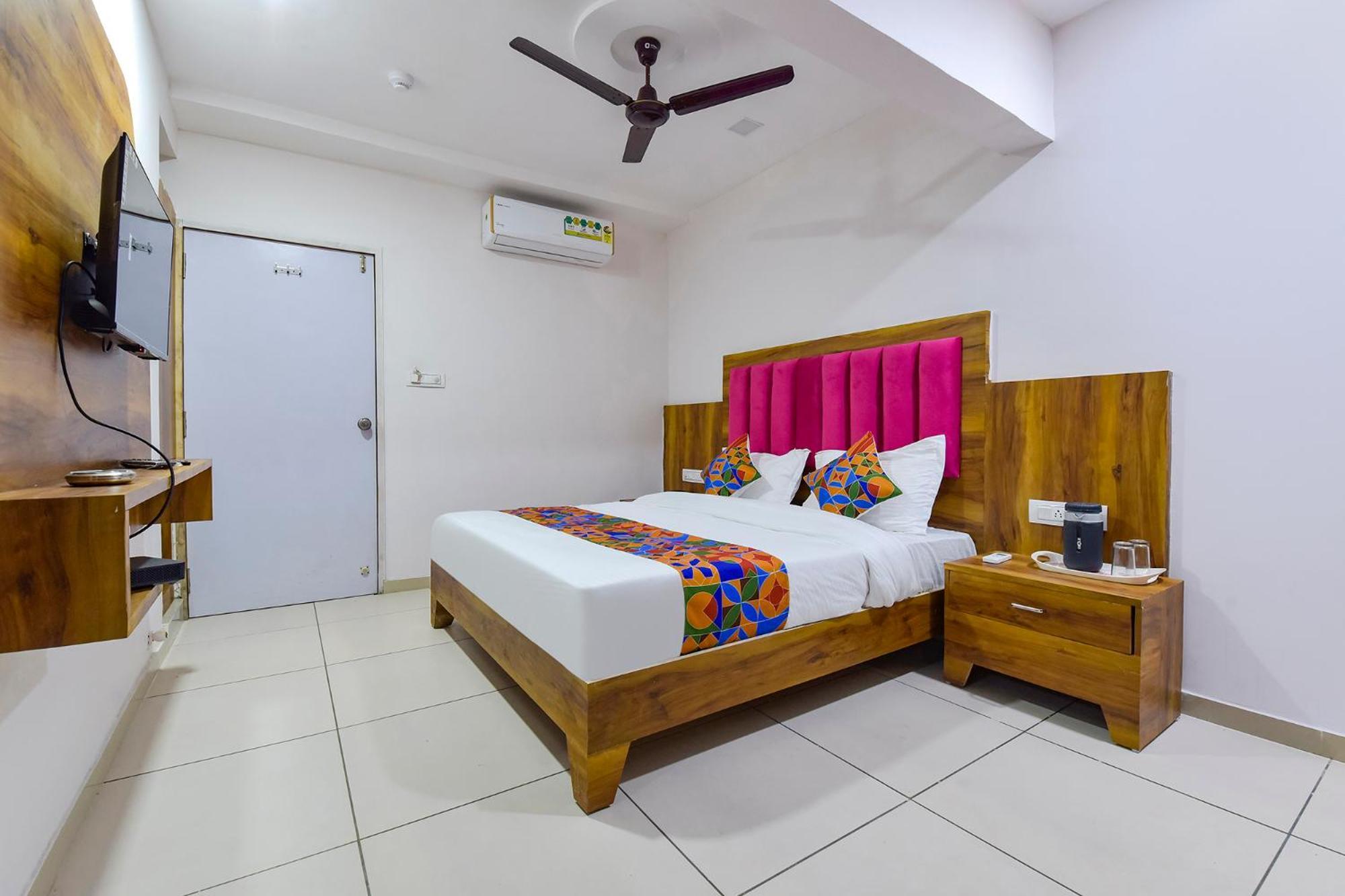 Fabhotel Star Ahmedabad Exterior foto
